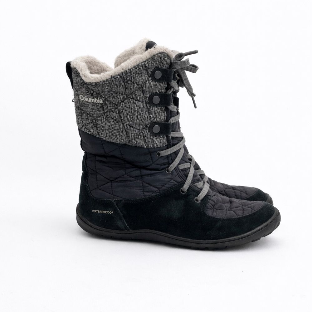 Columbia Women's Black and Gray Winter Boots